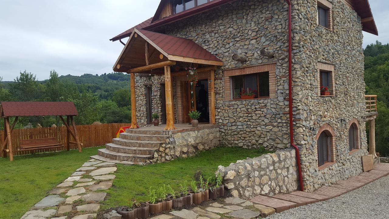 Casa Din Piatra Hotel Poiana  Exterior foto